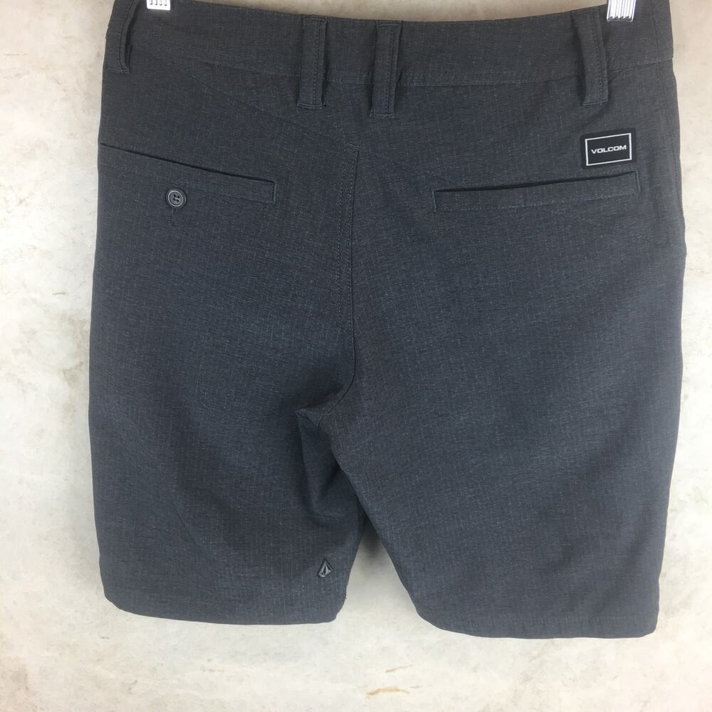 Volcom Gray 4 Way Stretch Board Flat Front Shorts… - image 2